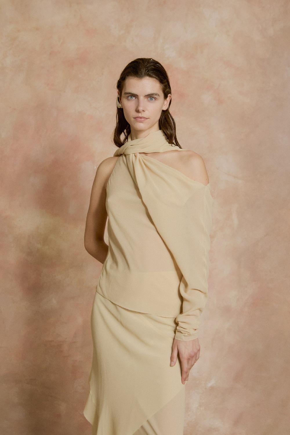 Cortana Trouble Top De Seda Beige