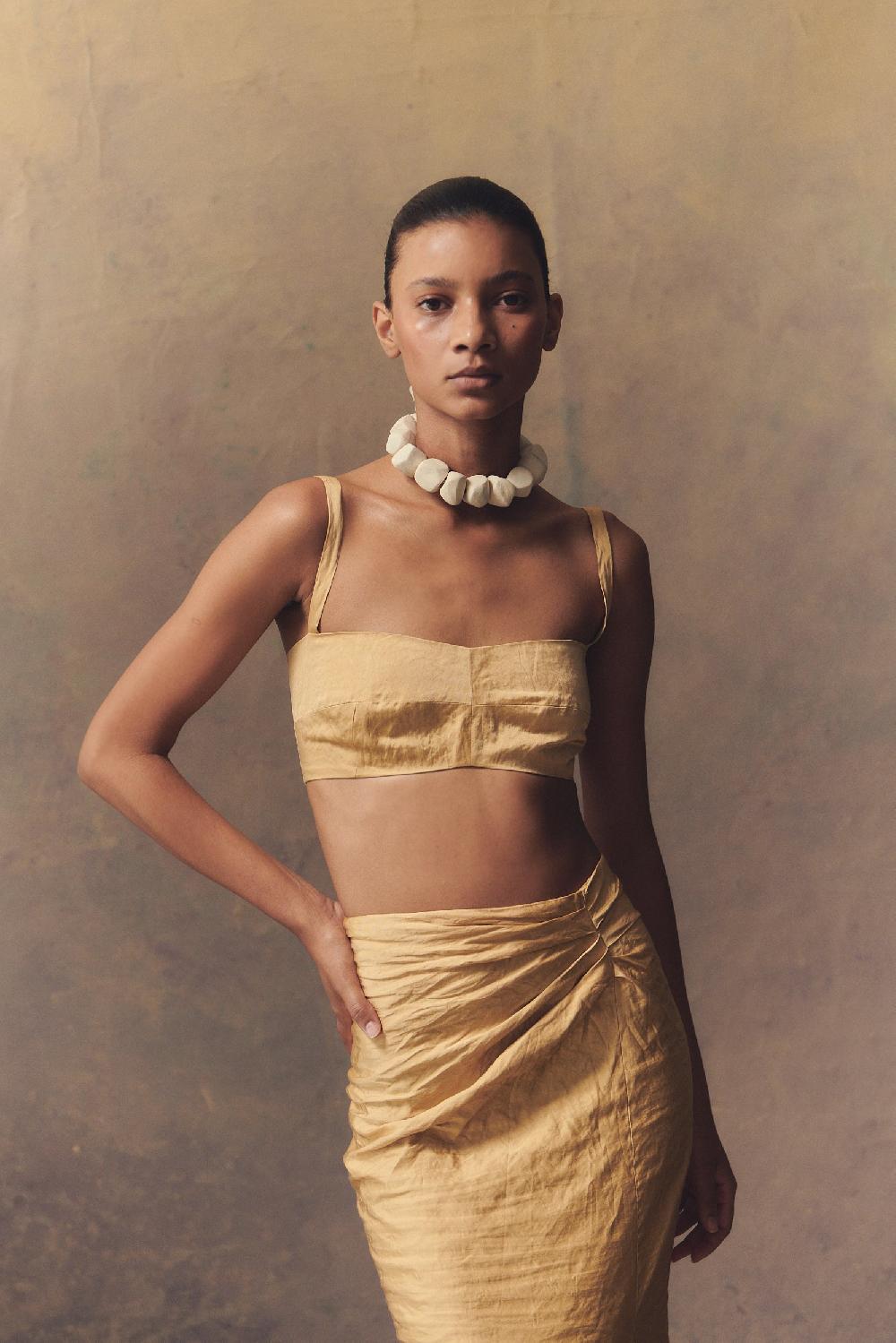 Cortana Earth Collar Collar En Cerámica Y Seda Crudo