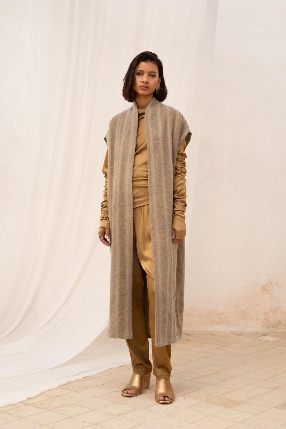 Cortana Postal Chaleco Largo En Lana Virgen A Rayas