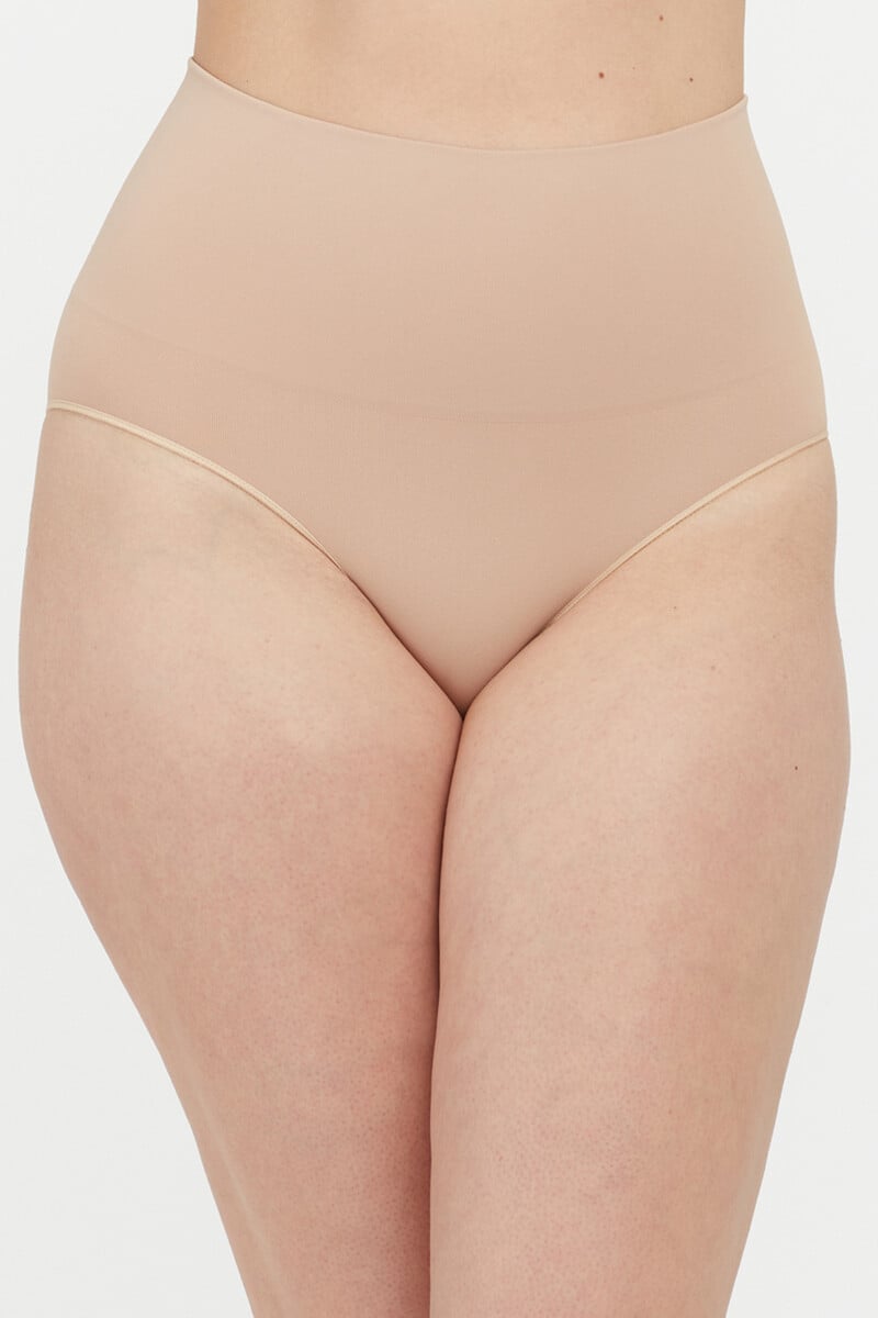 Cortefiel Braga moldeadora de talle alto nylon reciclado