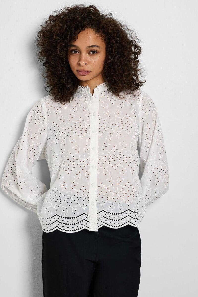 Cortefiel Camisa de manga larga con bordado confeccionada 100% con algodón orgánico