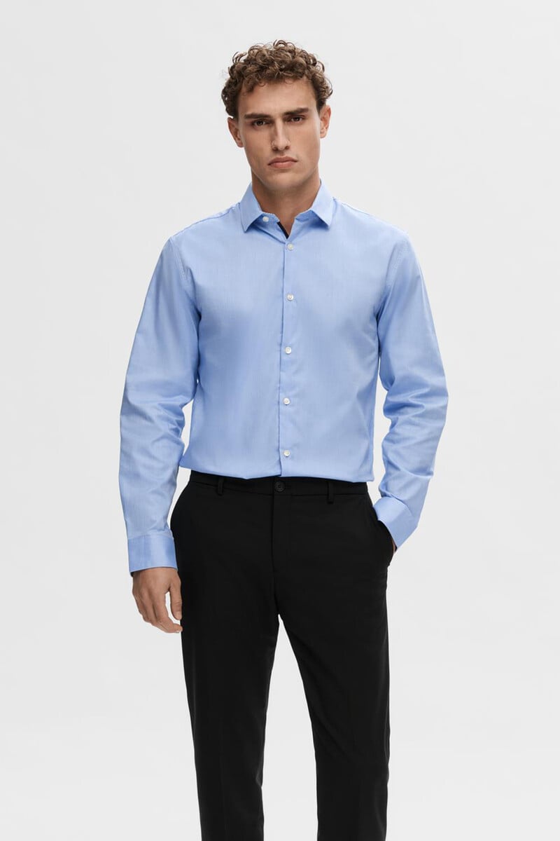 Cortefiel Camisa formal de vestir Slim Fit confeccionada con algodón orgánico
