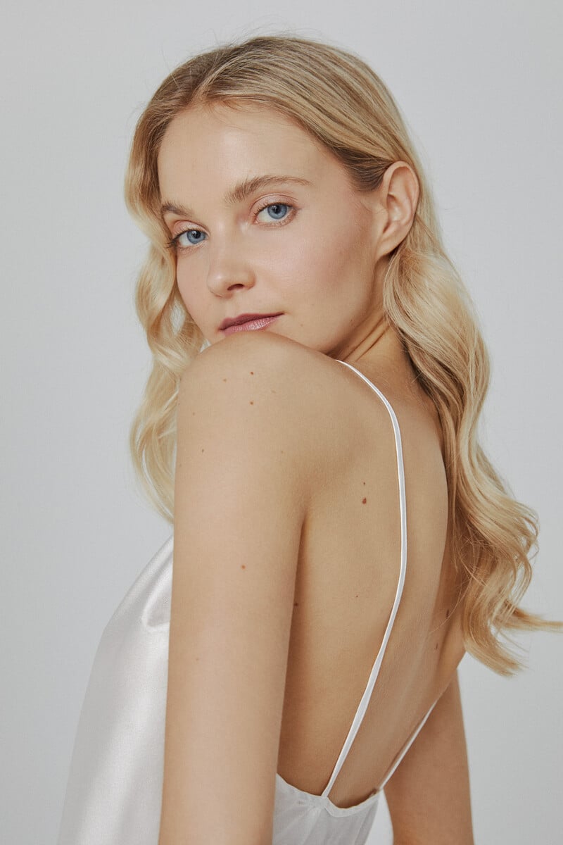 Cortefiel Camisón De Mujer Ivette Bridal Corto De Satén En Blanco
