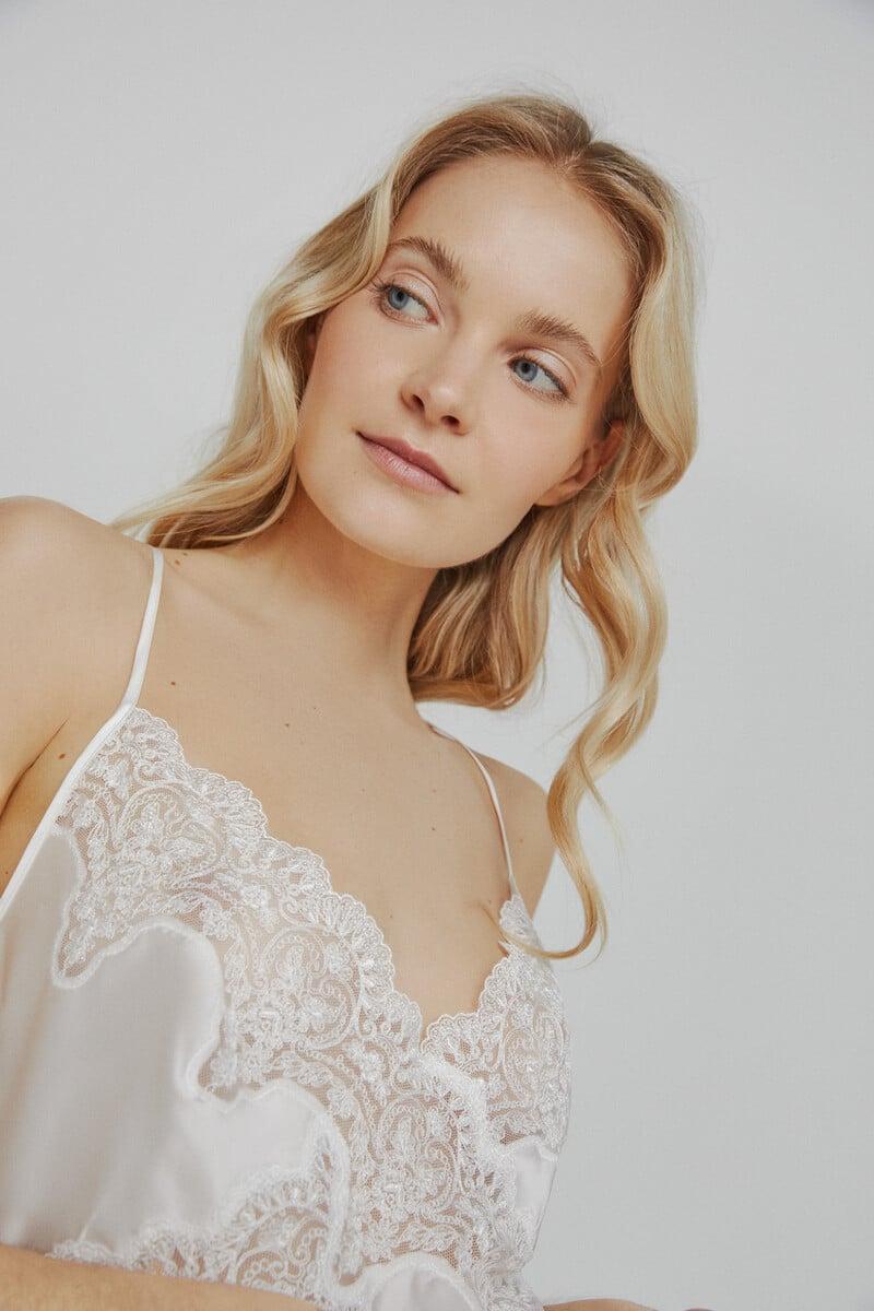 Cortefiel Camisón Ivette Bridal De Raso Con Bordados En Blanco