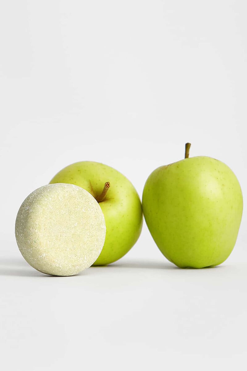 Cortefiel Champú nutritivo de manzana y aguacate para cabello seco