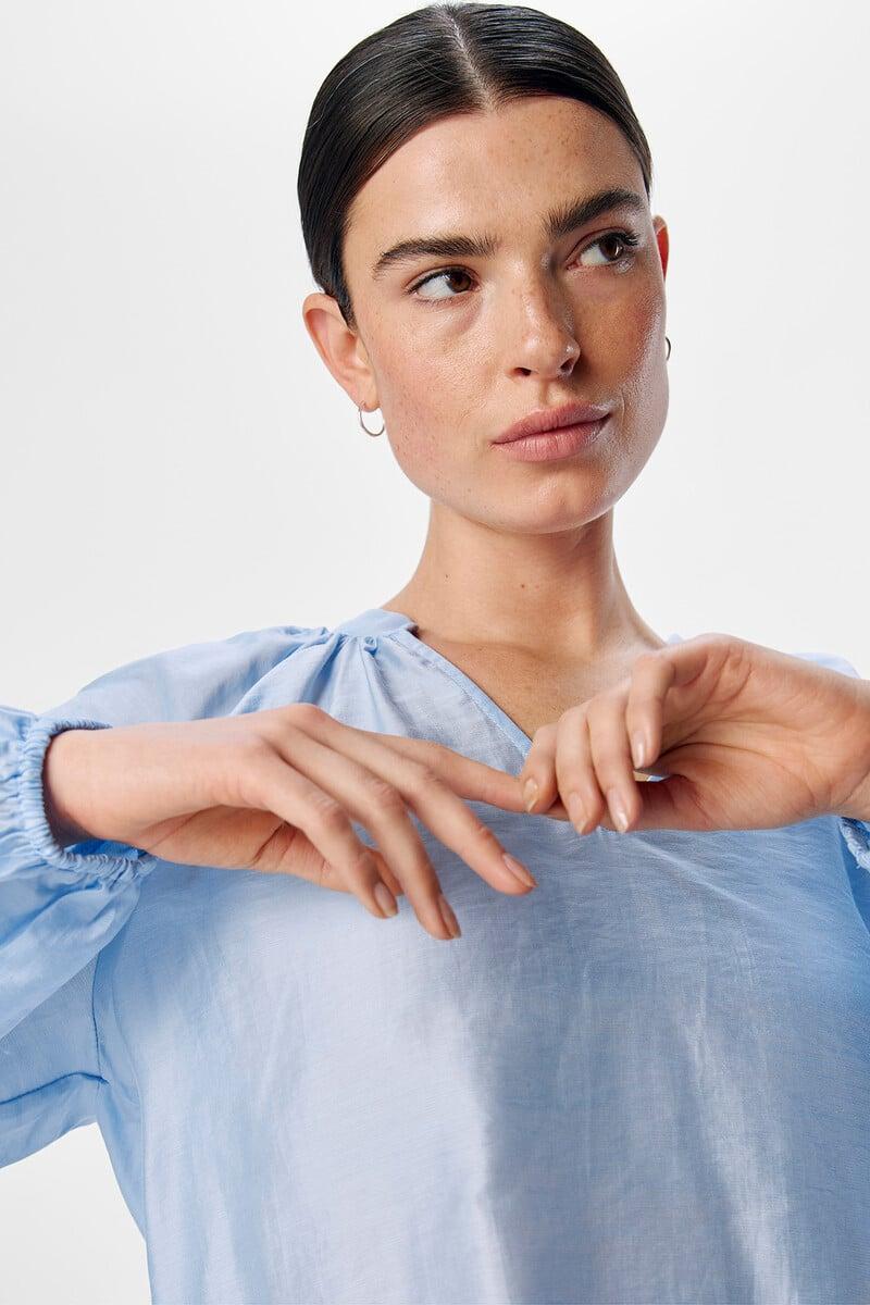 Cortefiel Blusa Amplia Cuello Pico