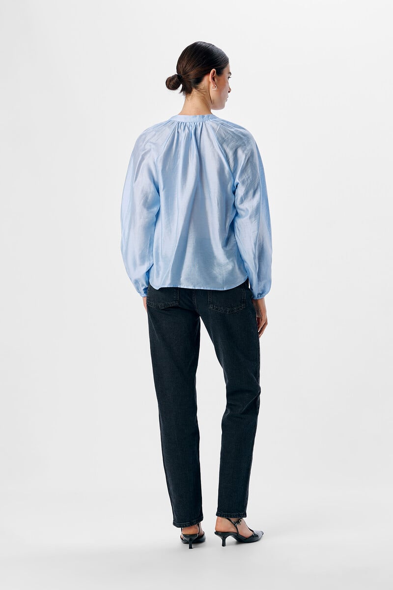 Cortefiel Blusa Amplia Cuello Pico