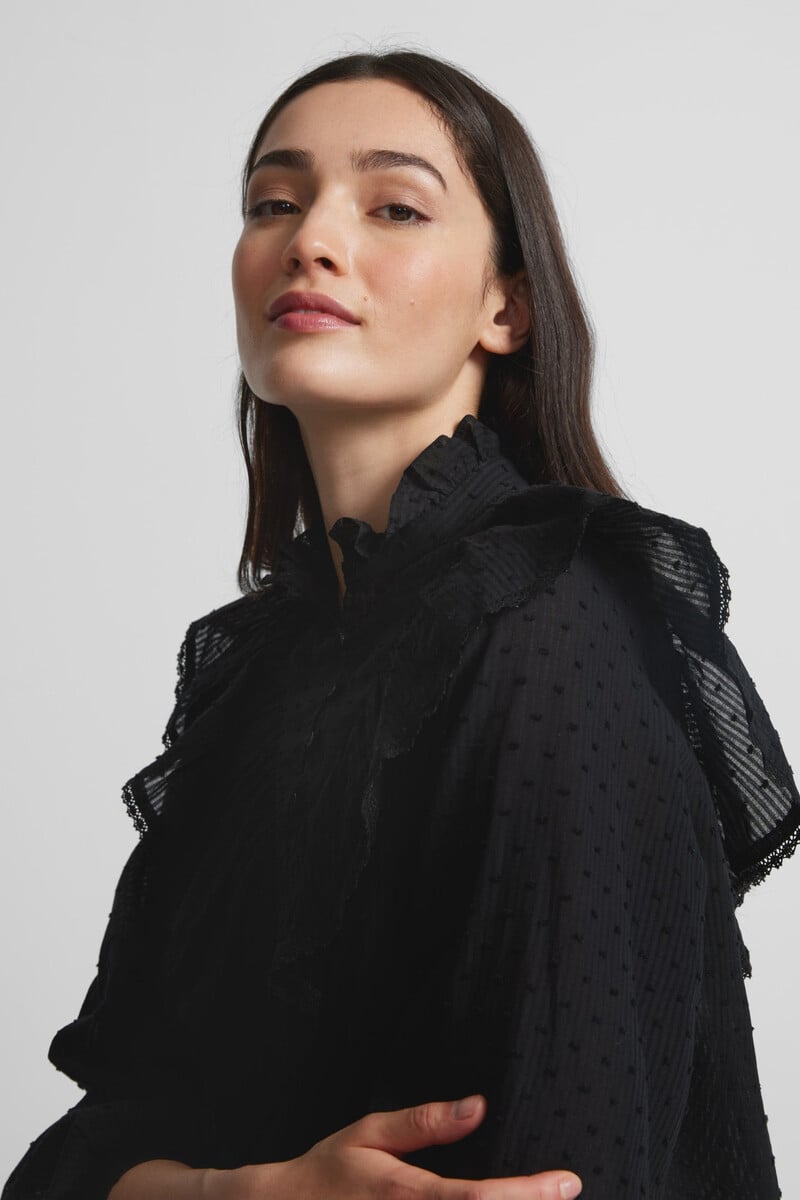 Cortefiel Blusa bordada volante