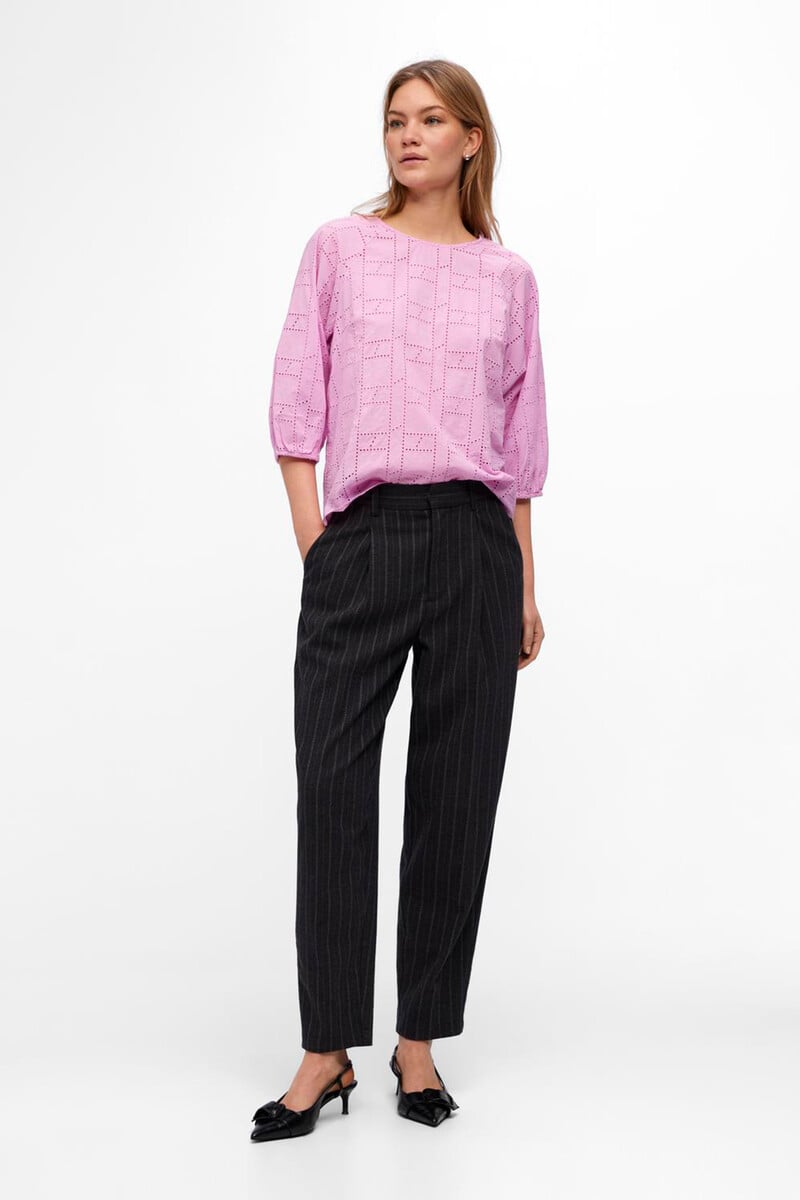 Cortefiel Blusa bordado perforado