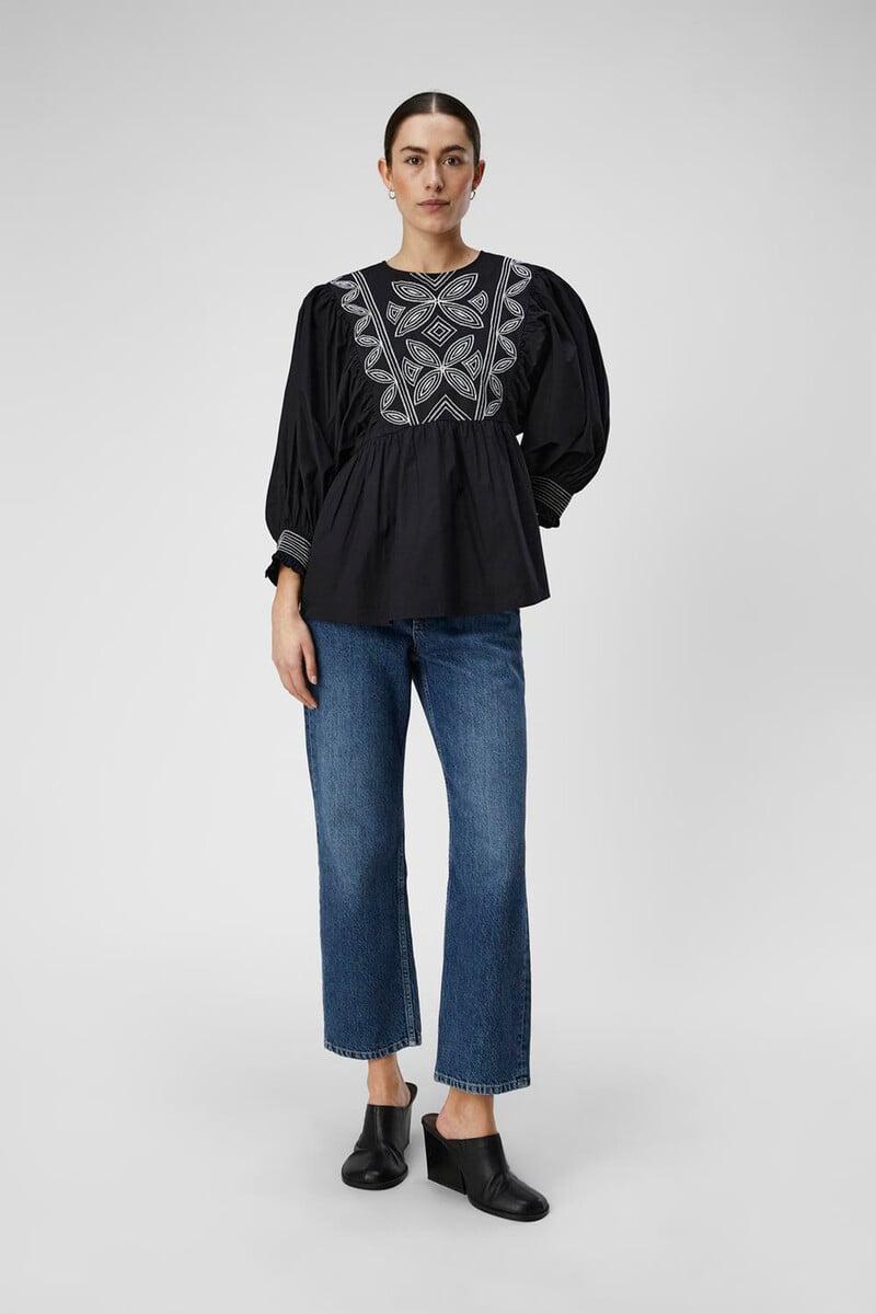 Cortefiel Blusa bordados algodón