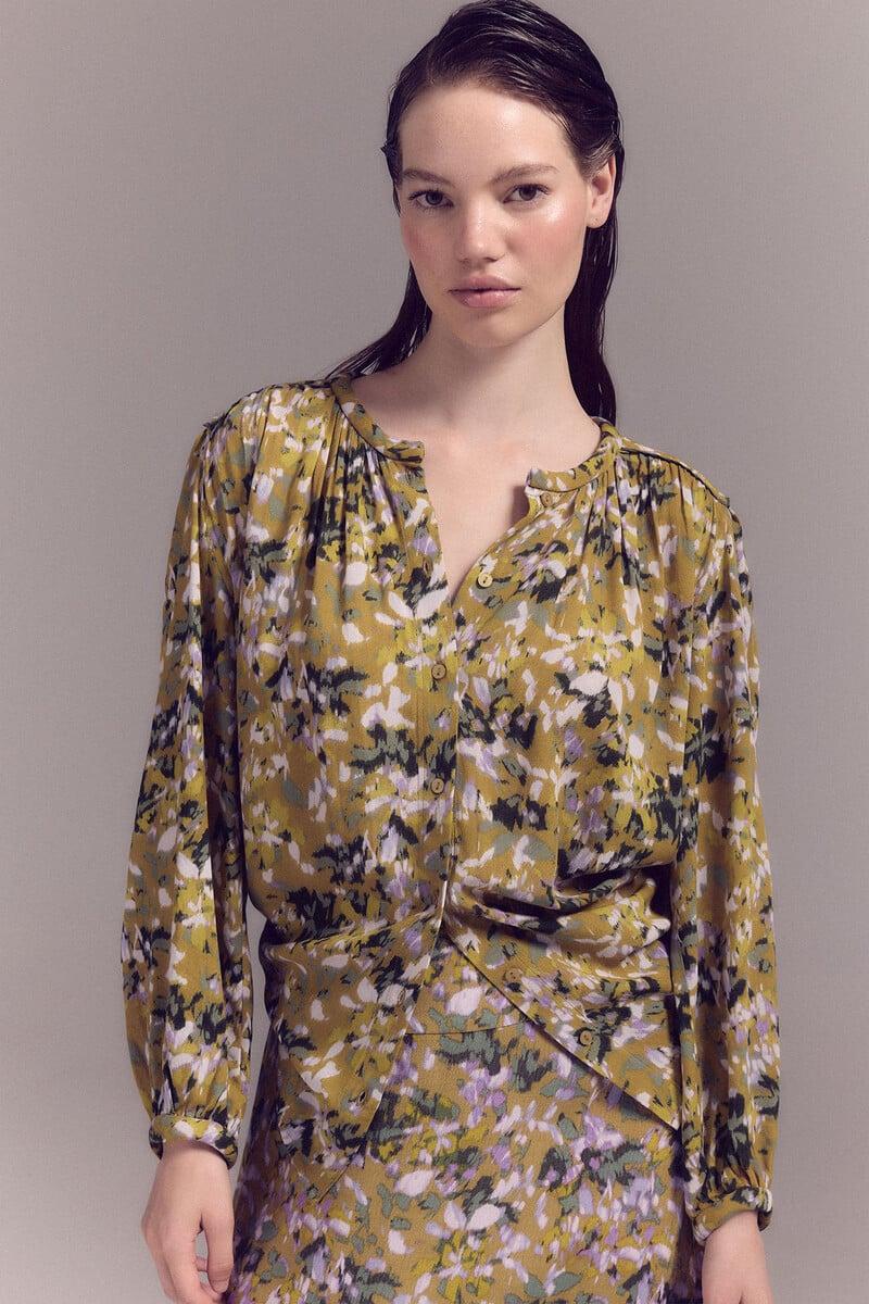 Cortefiel Blusa canesú acolchado