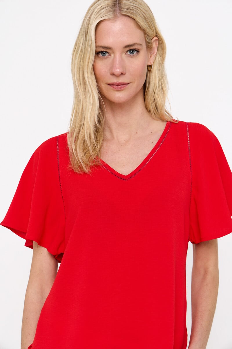 Cortefiel Blusa escote pico detalle encaje