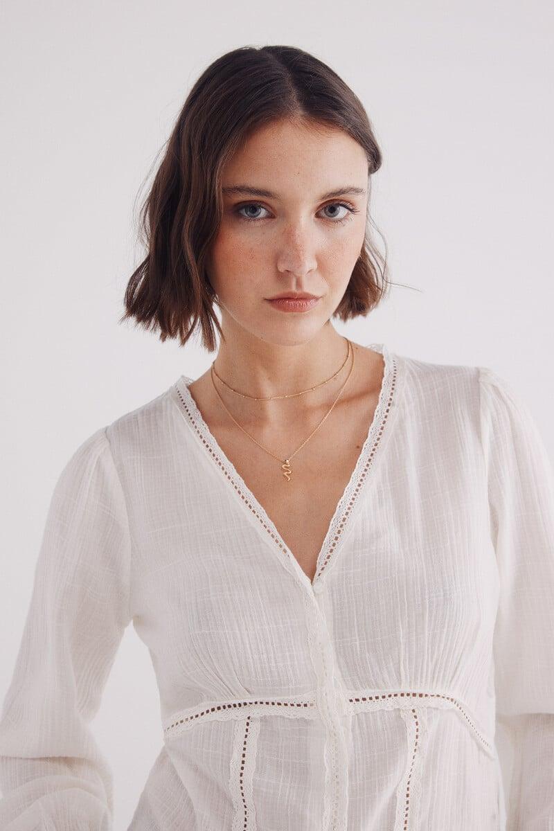 Cortefiel Blusa Escote Pico Lace