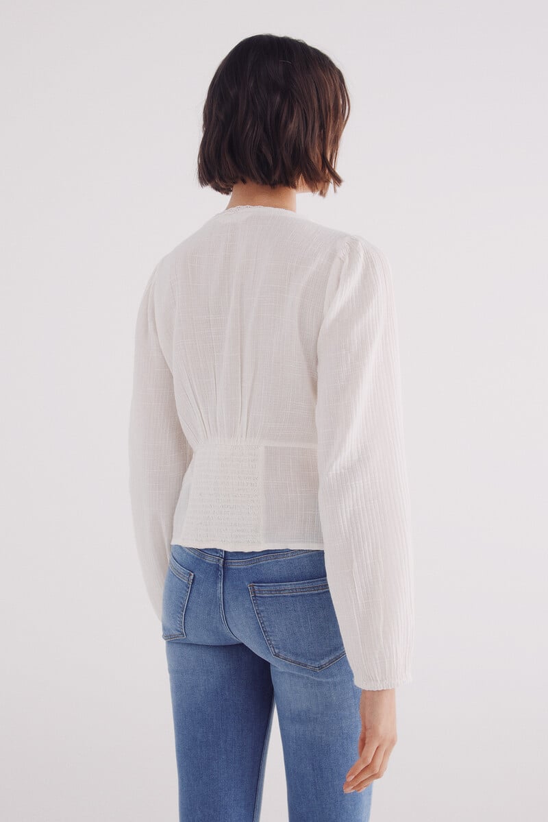 Cortefiel Blusa Escote Pico Lace