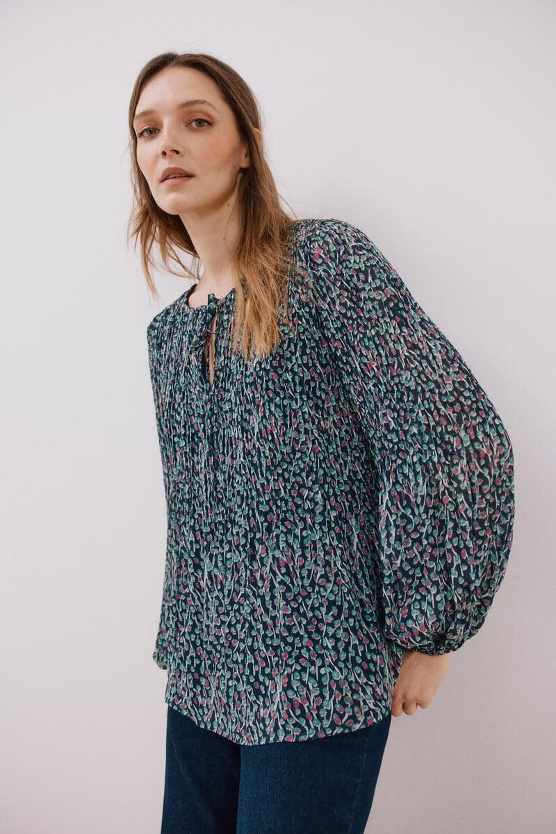 Cortefiel Blusa plisada escote pico