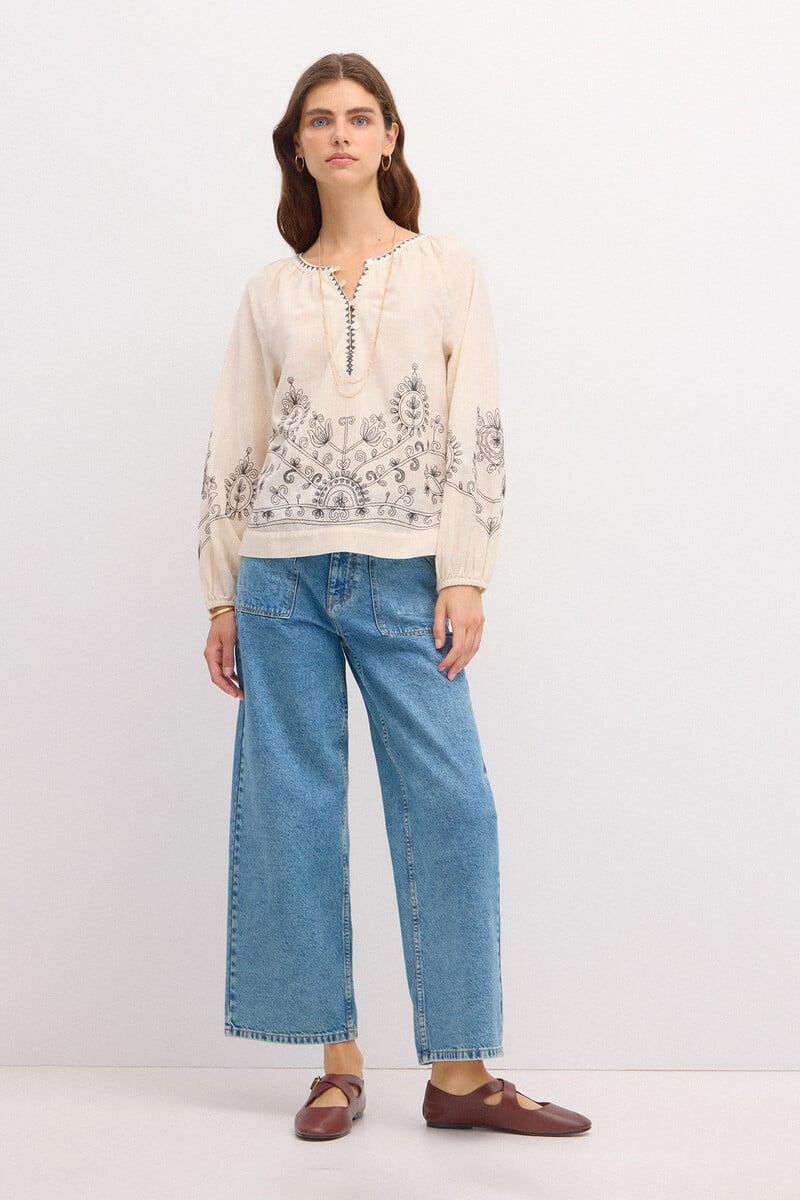 Cortefiel Camila. Blusa Bordada