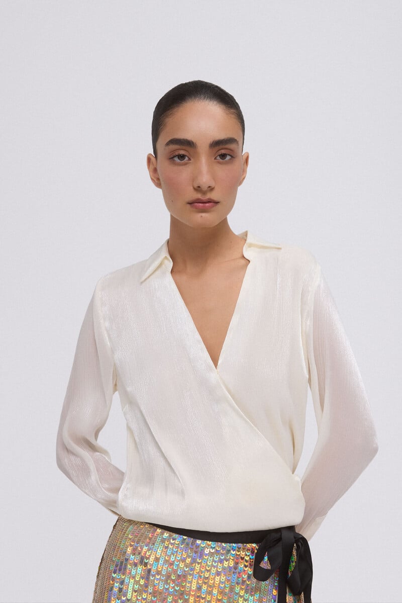 Cortefiel Camisa cruzada fluida estampado fantasía