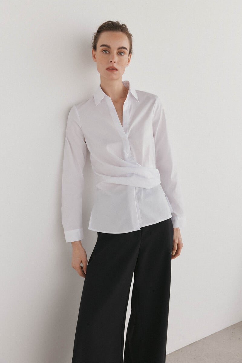 Cortefiel Camisa de cuello solapa con escote pico