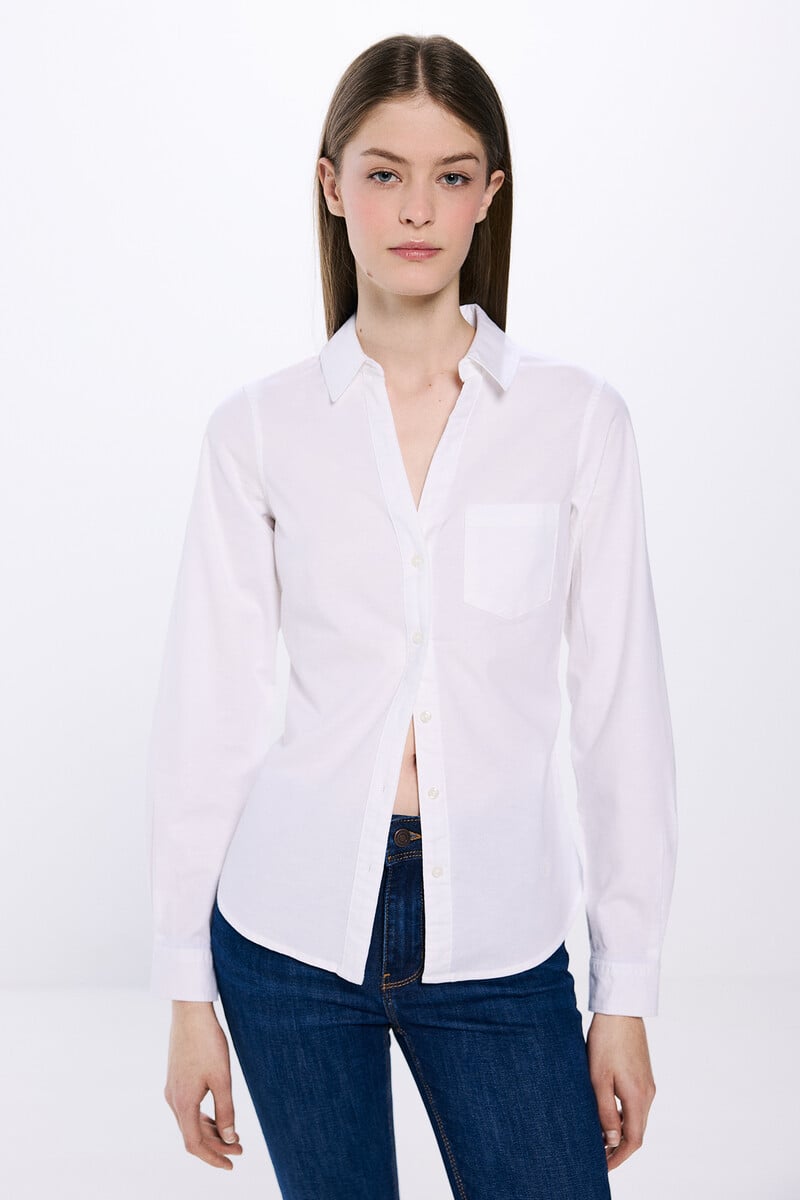 Cortefiel Camisa Oxford escote pico