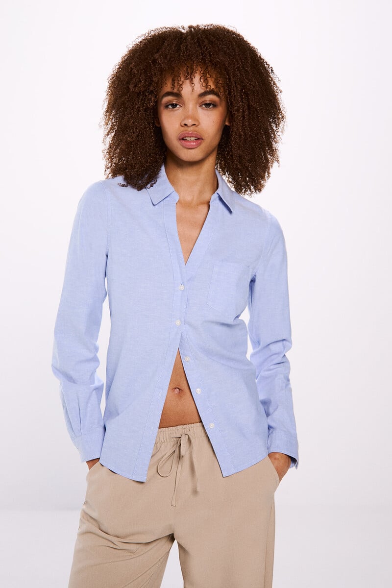 Cortefiel Camisa Oxford escote pico