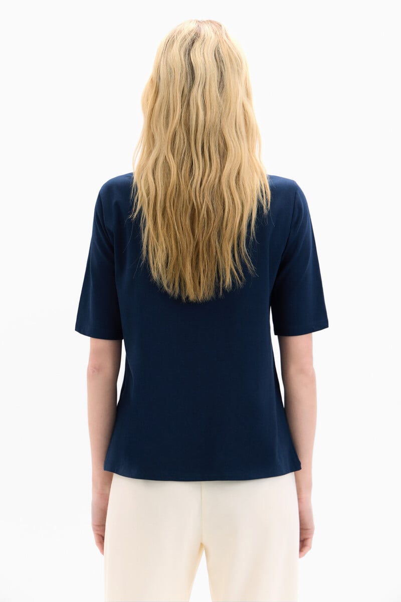 Cortefiel Camiseta Básica Con Botones Dorados