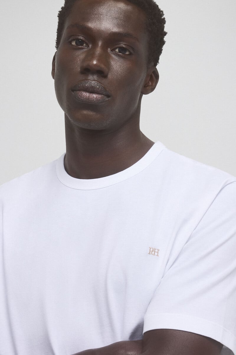 Cortefiel Camiseta Básica Con Logo Bordado