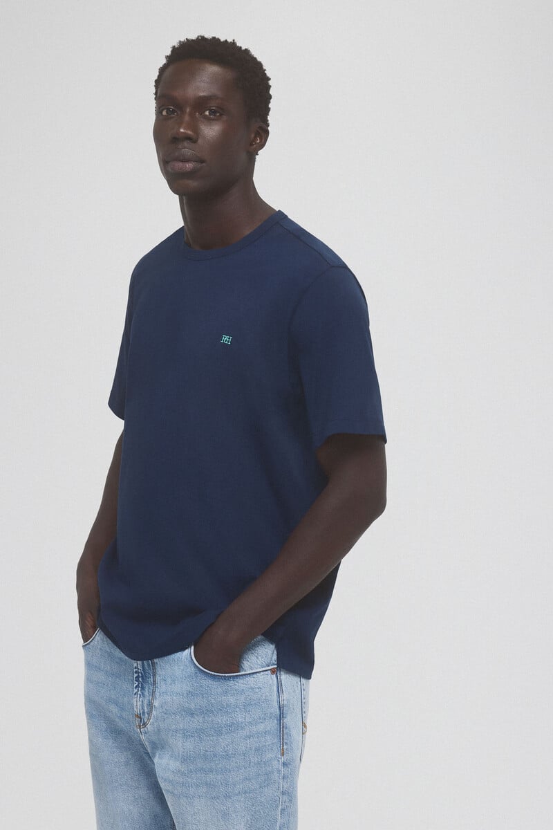 Cortefiel Camiseta básica con logo bordado