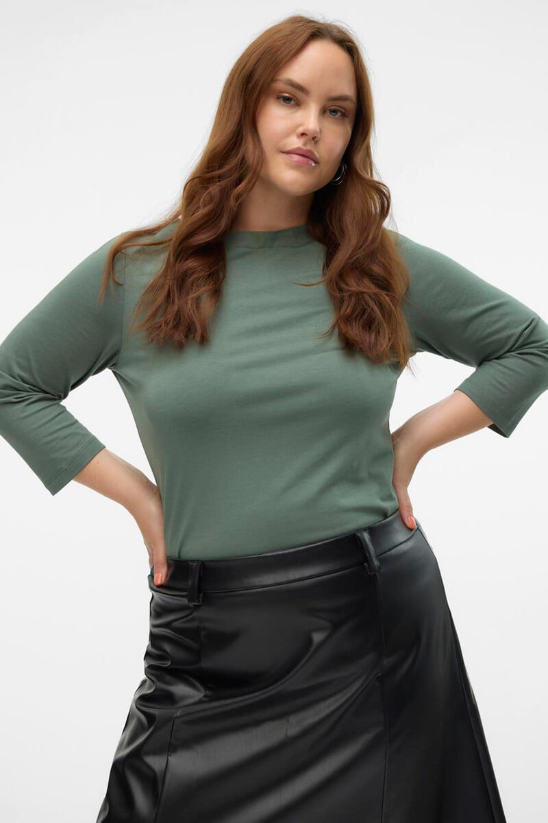 Cortefiel Camiseta básica talla grande