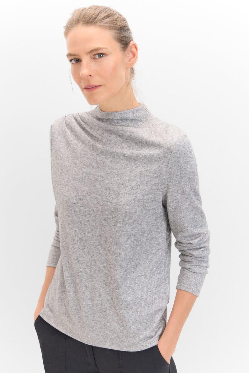 Cortefiel Camiseta brillante con pliegues