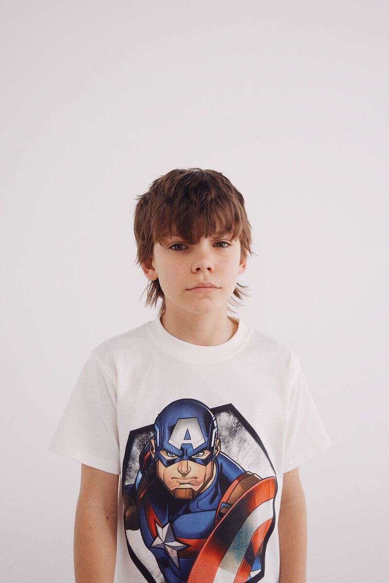 Cortefiel Camiseta Capitan America Niño