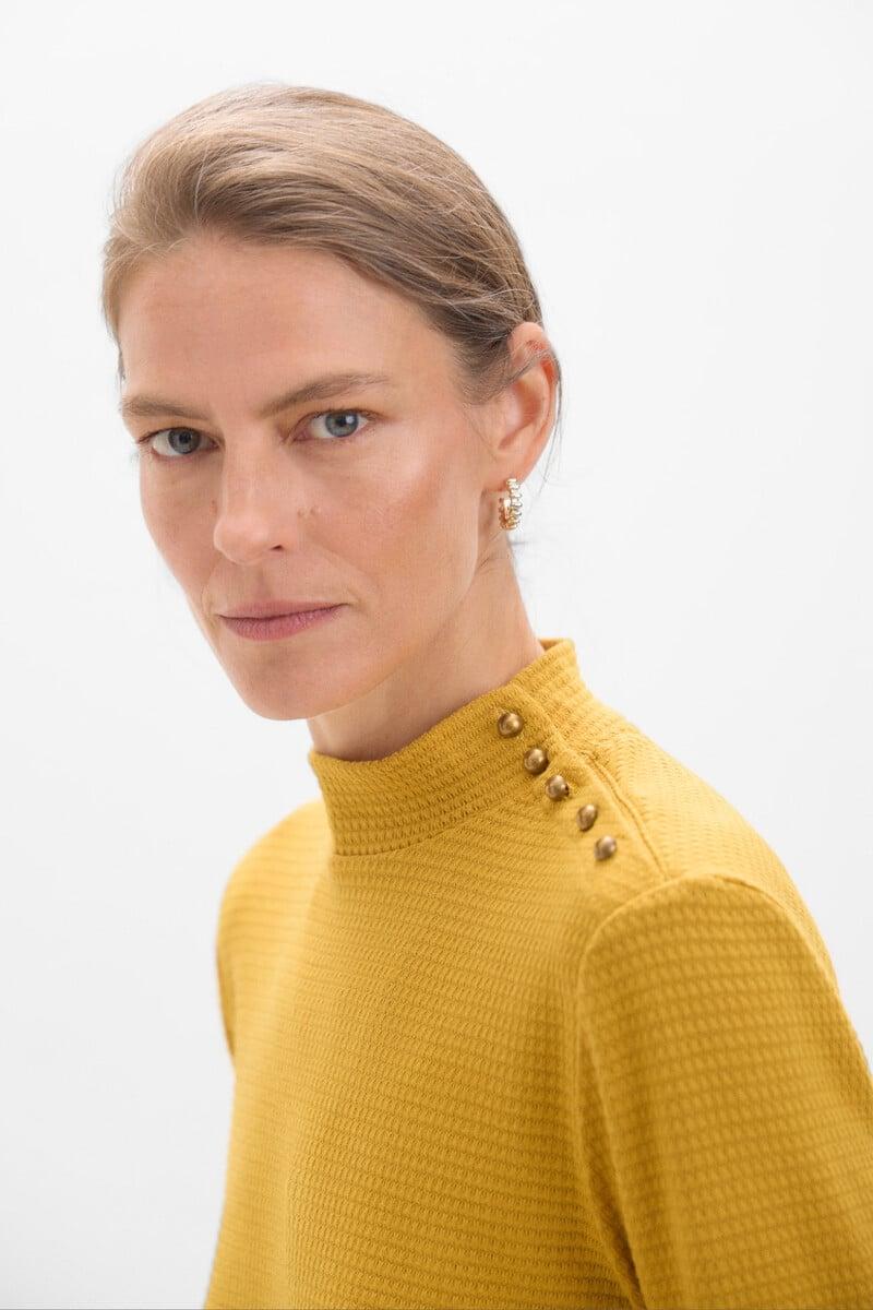 Cortefiel Camiseta Con Cuello Volante