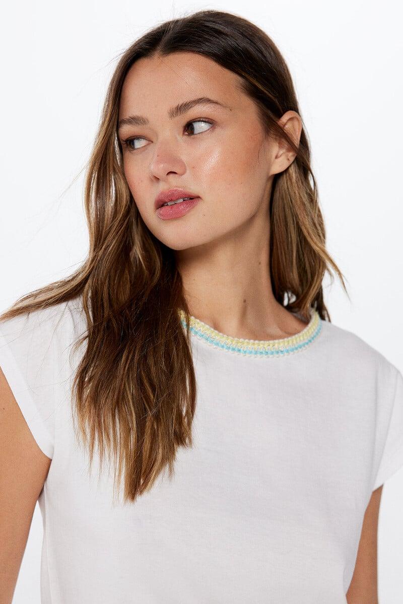 Cortefiel Camiseta Cuello Trenza Multicolor