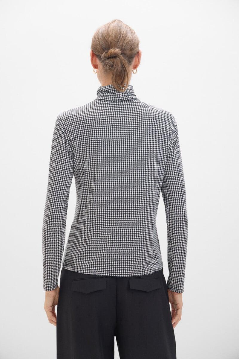 Cortefiel Camiseta Cuello Vuelto Estampada
