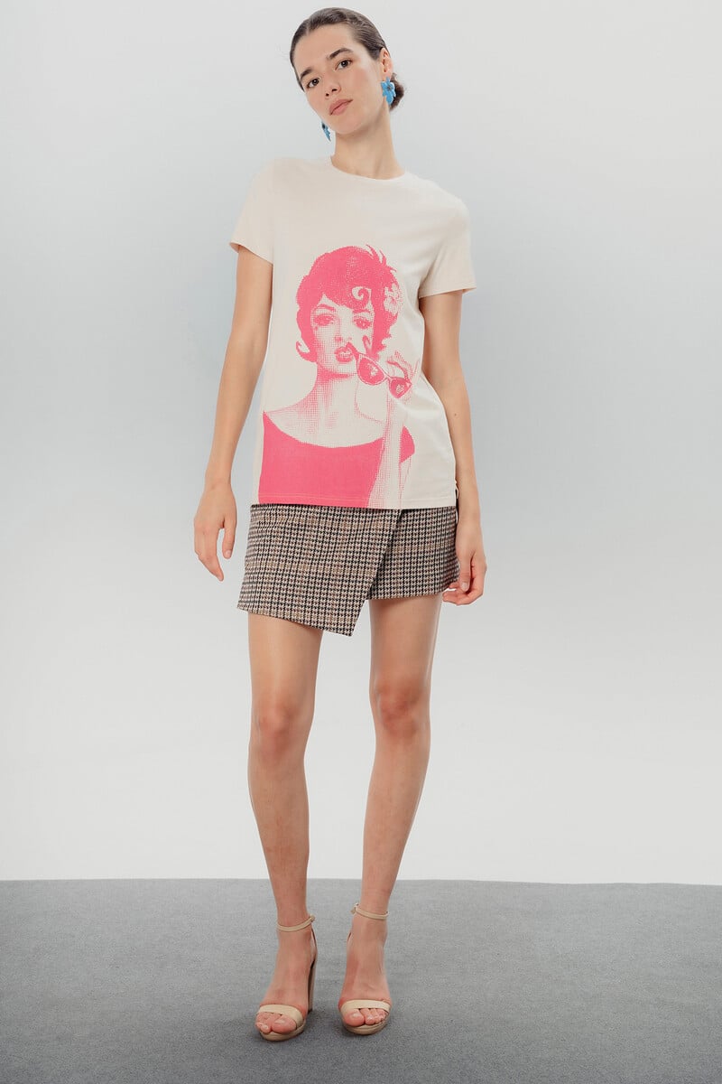 Cortefiel Camiseta Ilustrada Beige Dolores
