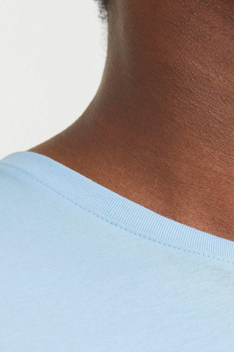 Cortefiel Camiseta Lisa Estándar Fit