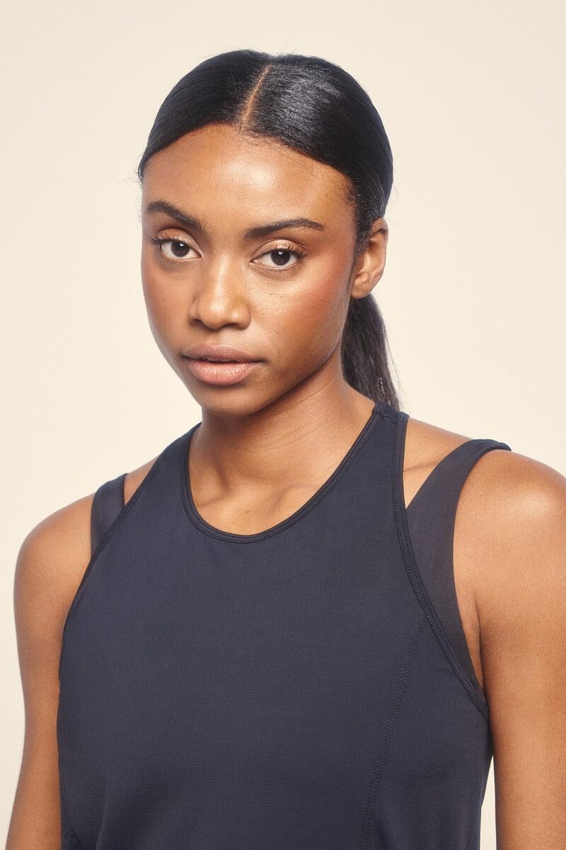 Cortefiel Camiseta Microfibra Halter Negra