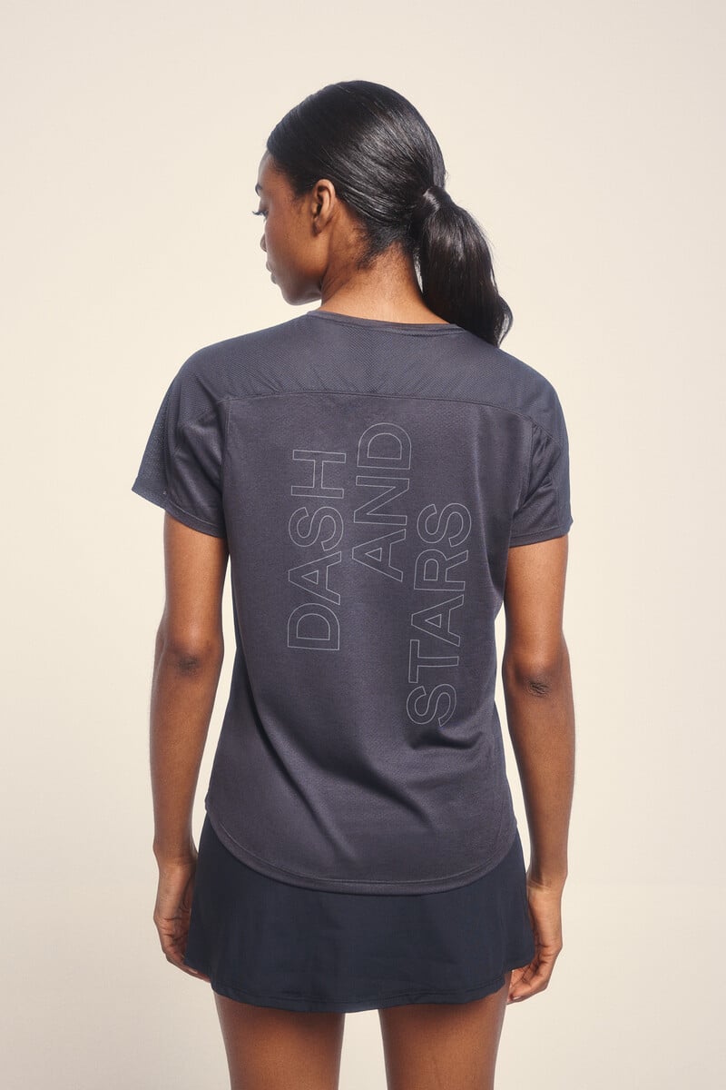 Cortefiel Camiseta Negra Ultraligera