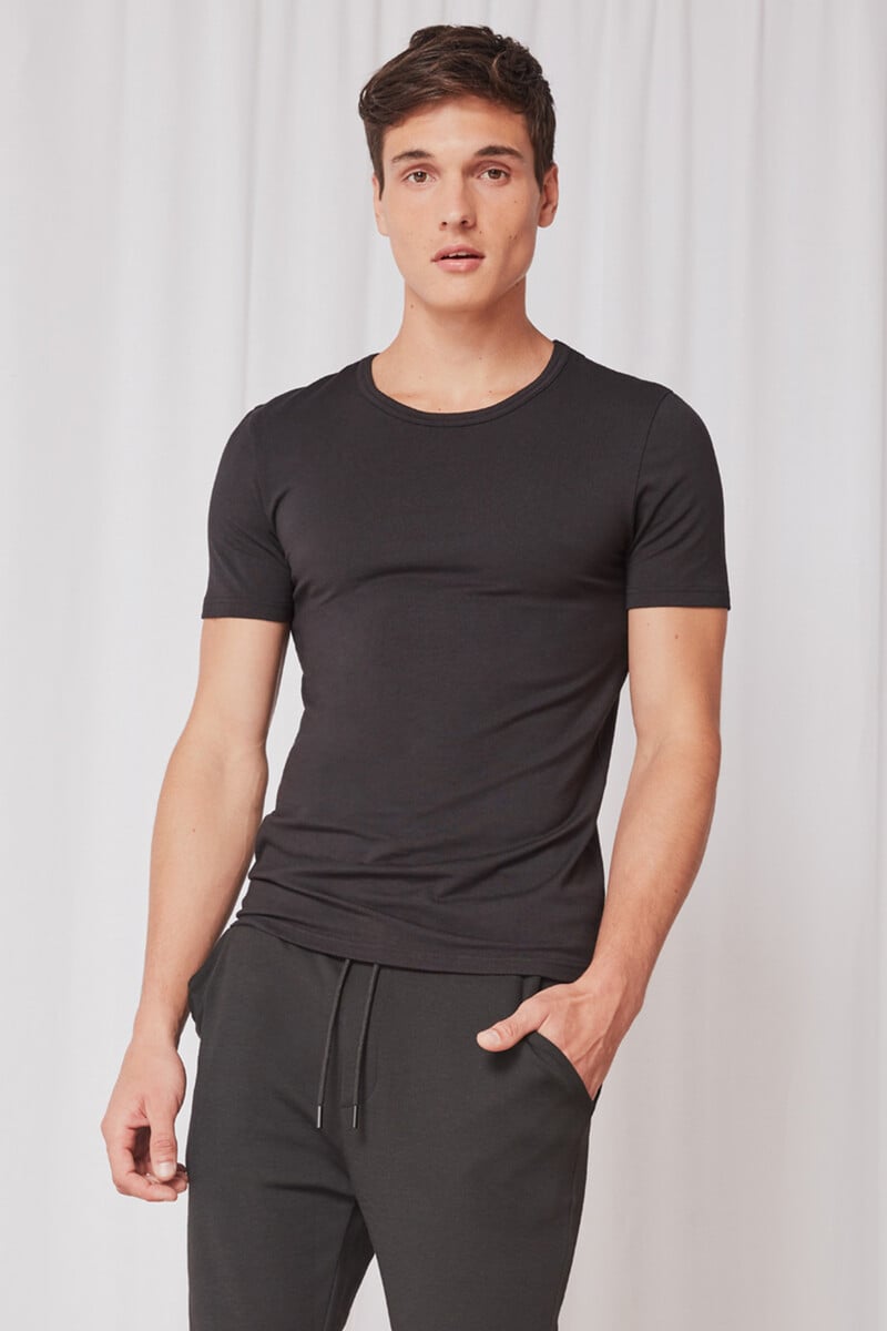 Cortefiel Camiseta térmica hombre manga corta