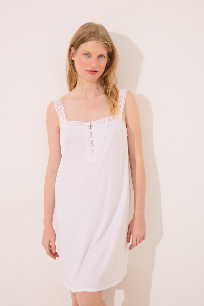 Cortefiel Camisón corto "maternity" blanco encaje