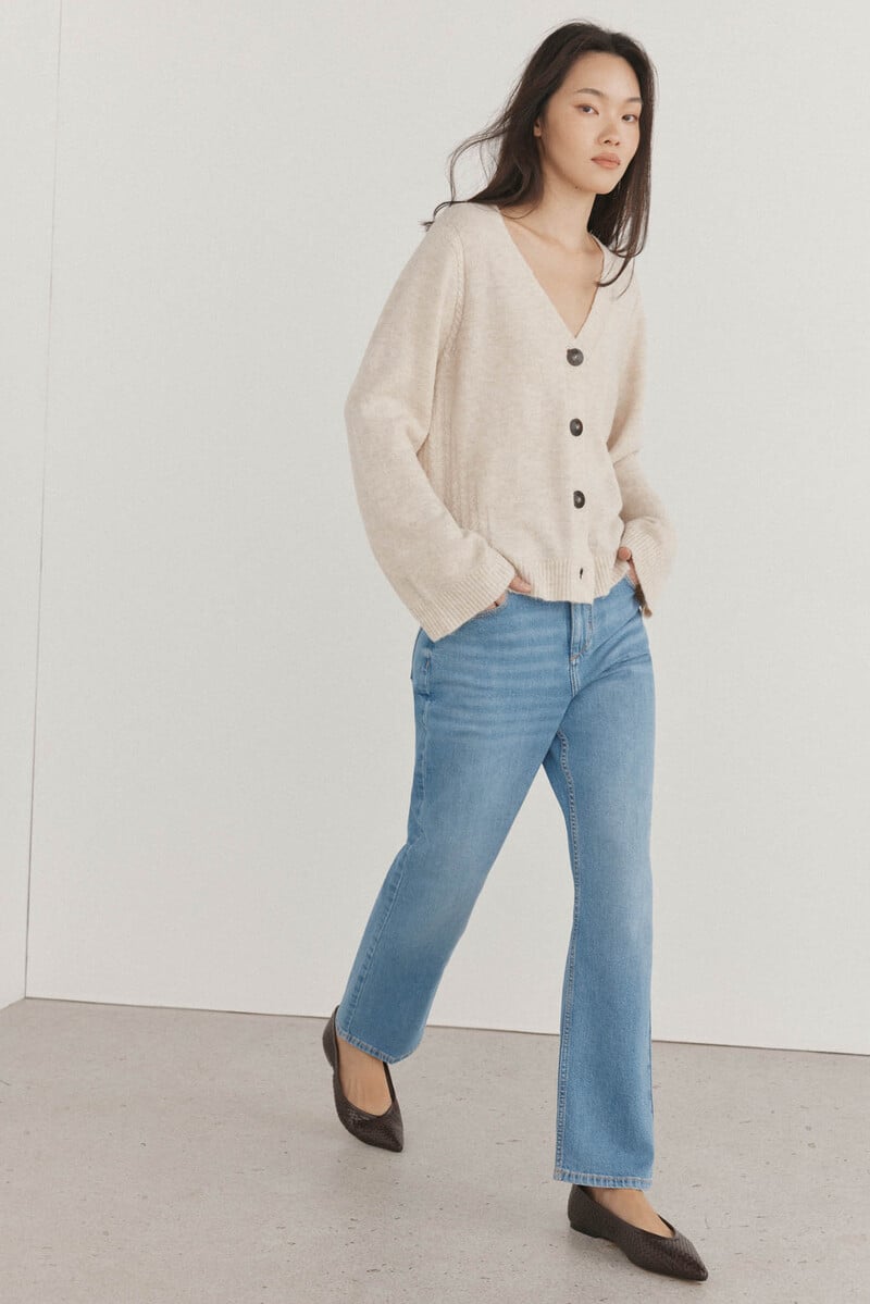 Cortefiel Cárdigan Pico Detalles De Ochos