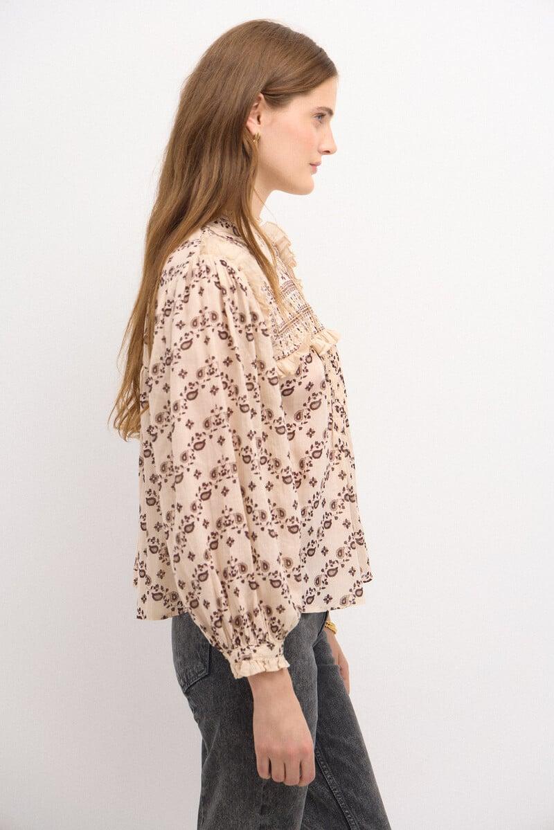 Cortefiel Carmela. Blusa Pechera Bordadaestampada