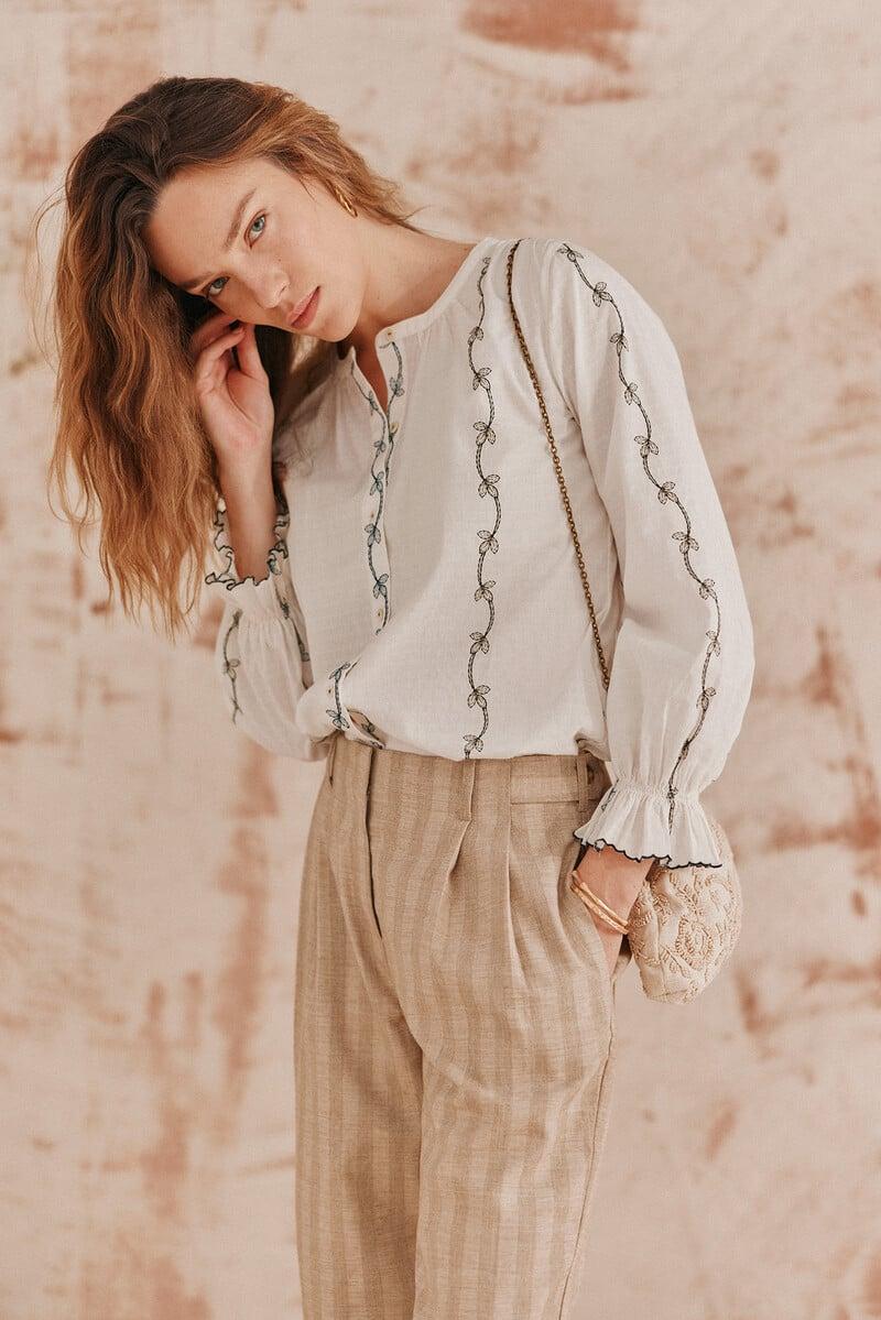 Cortefiel Carmen. Blusa Bordada