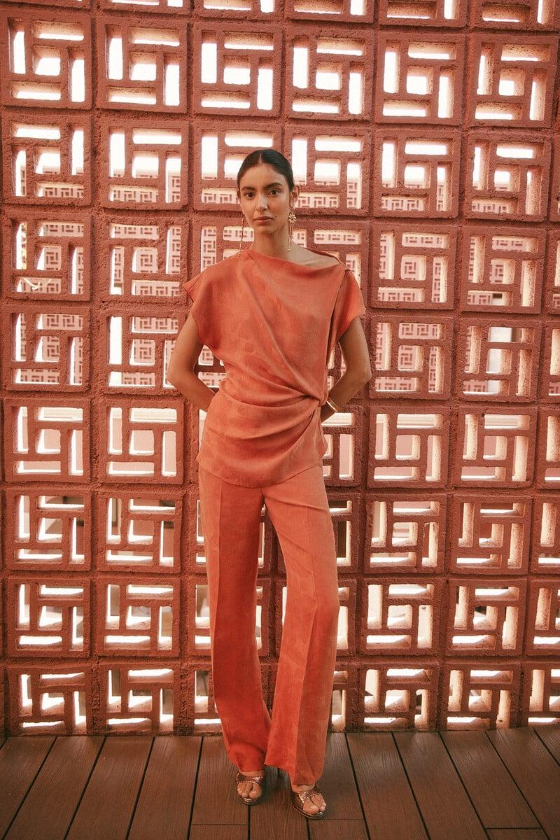 Cortefiel Celia. Top Nudo Jacquard