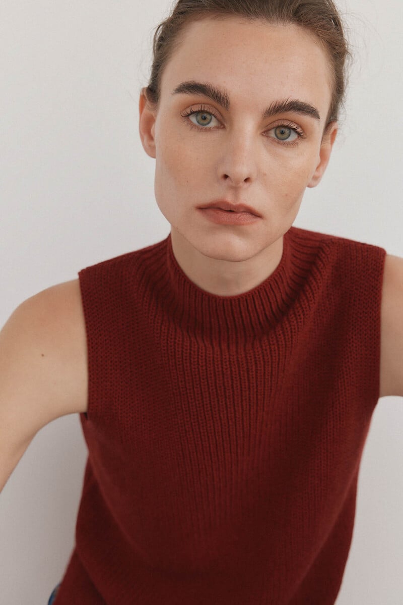 Cortefiel Chaleco De Punto Cinta