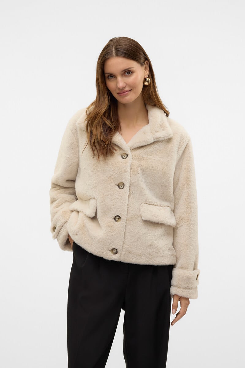 Cortefiel Chaqueta efecto peluche