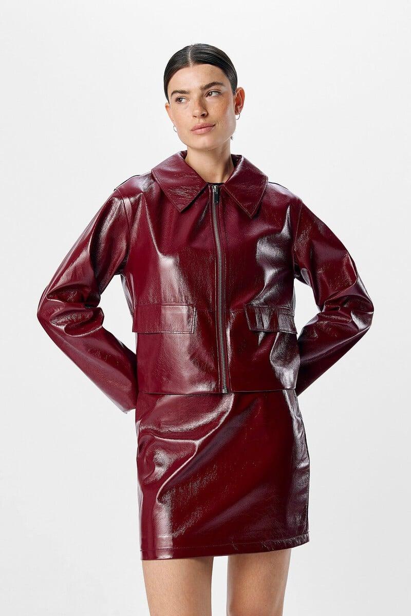 Cortefiel Chaqueta Efecto Piel Burdeos
