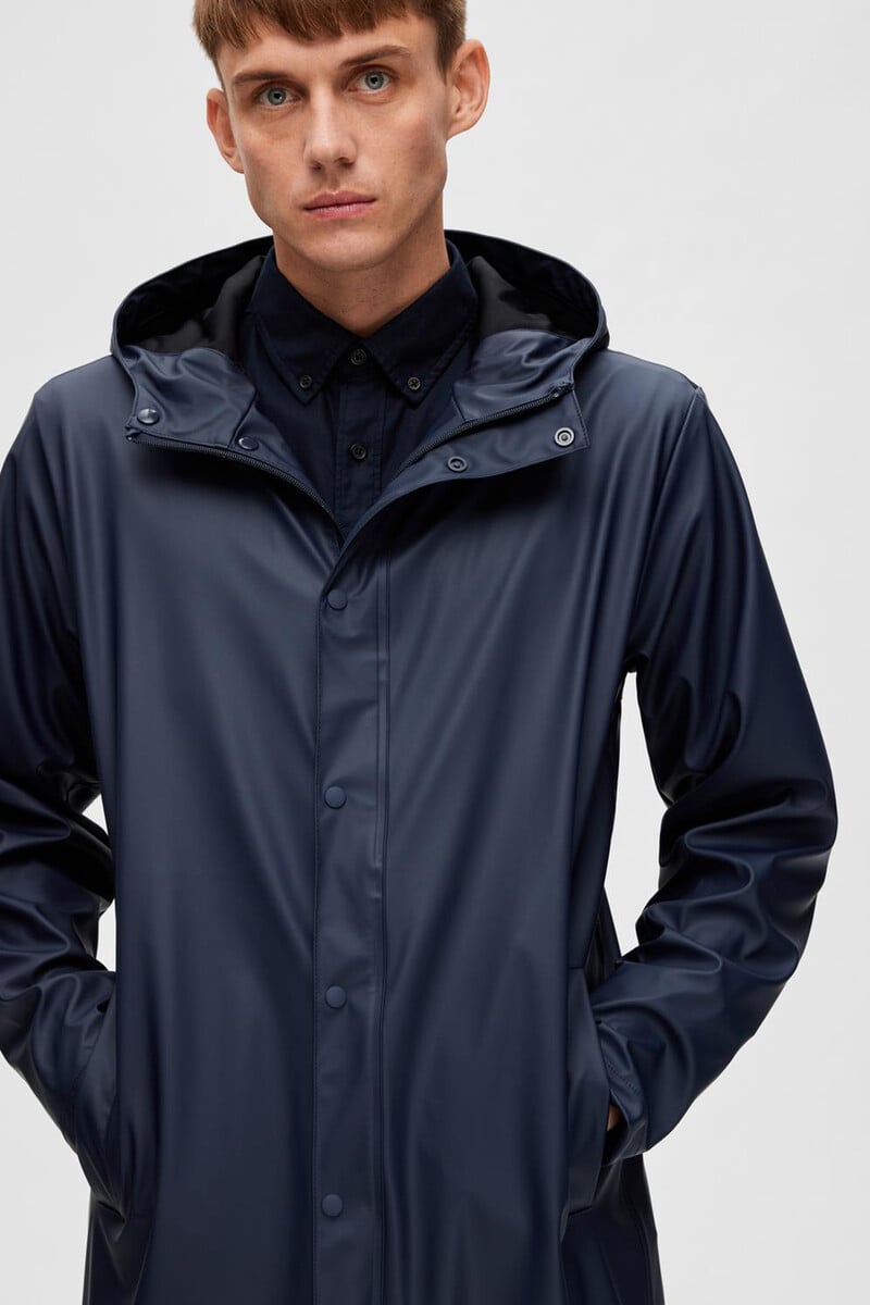 Cortefiel Chubasquero Impermeable Con Capucha
