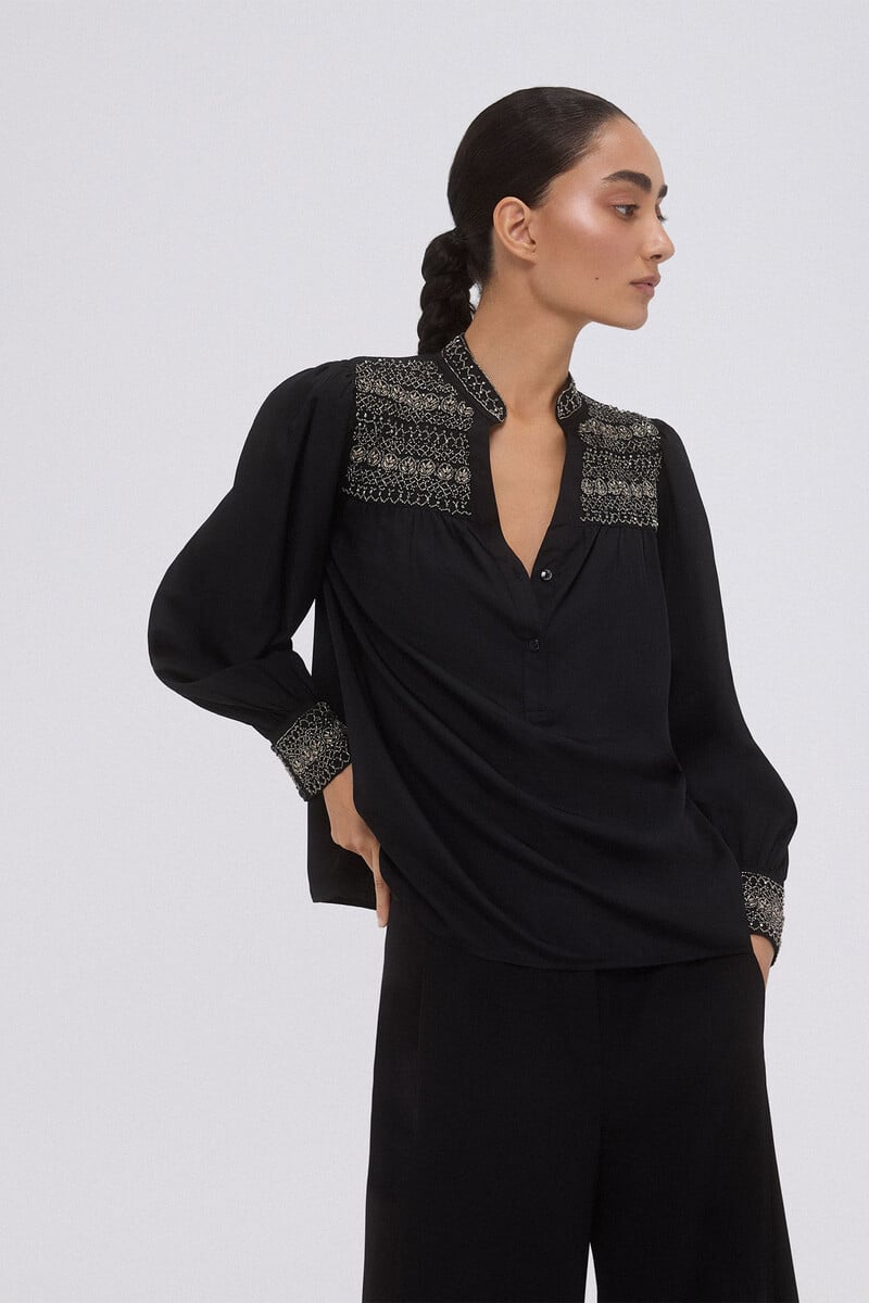 Cortefiel Cuerpo Fluido Adornos Piedra