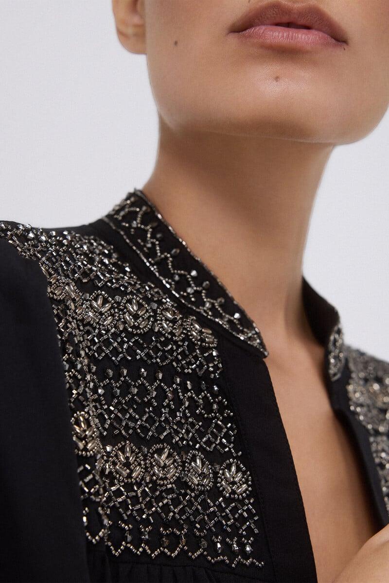 Cortefiel Cuerpo Fluido Adornos Piedra