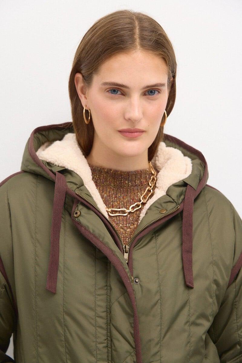 Cortefiel Dalia. Anorak Amplio Acolchado